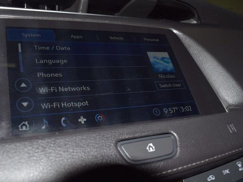 Used 2020 Cadillac XT4 Premium Luxury image 54