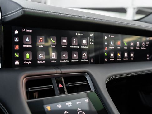 Used 2024 Porsche Taycan GTS image 26