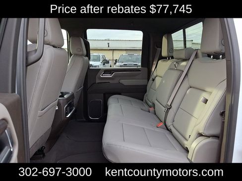 New 2026 GMC Sierra 2500 SLT w/ SLT Premium Package AWD/4WD image 8