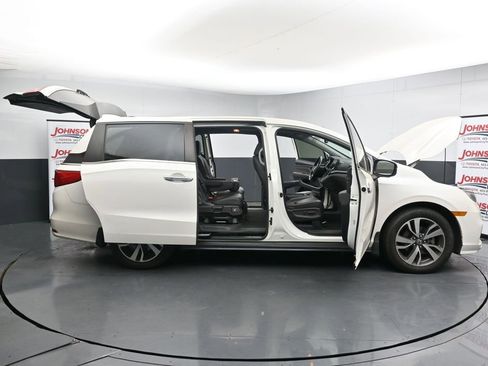Used 2018 Honda Odyssey EX-L image 27