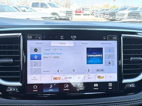 New 2026 Chrysler Pacifica Select image 17