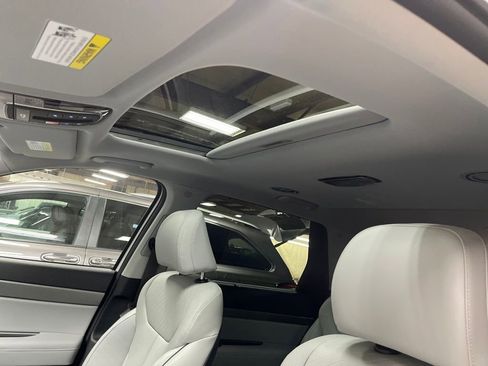 Certified 2025 Hyundai Palisade SEL image 28