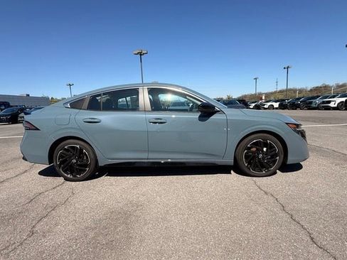 New 2026 Nissan Sentra SR w/ SR Premium Package image 4