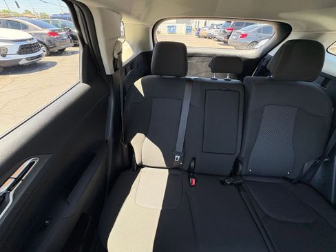 Used 2025 Kia Sportage LX FWD image 38