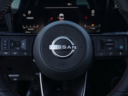 New 2025 Nissan Kicks SR image 25