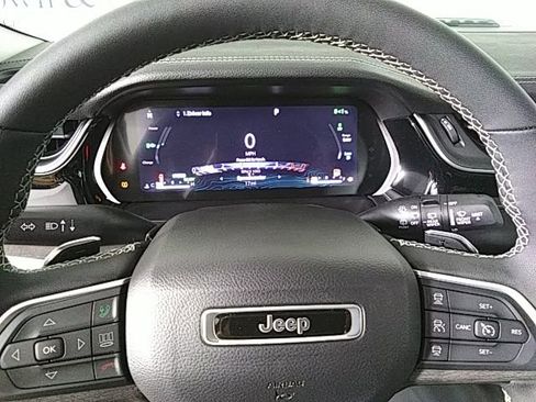 Used 2023 Jeep Grand Cherokee 4xe image 19