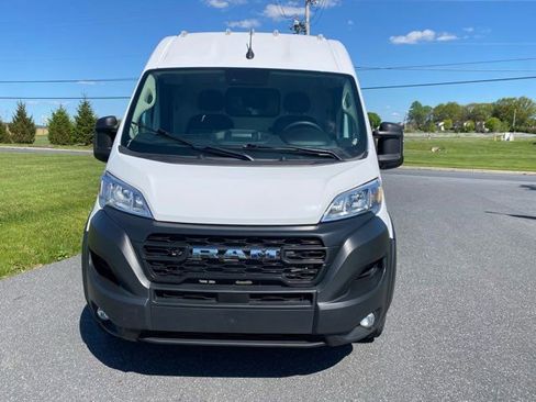 Used 2025 RAM ProMaster 3500 w/ Convenience Group FWD image 4