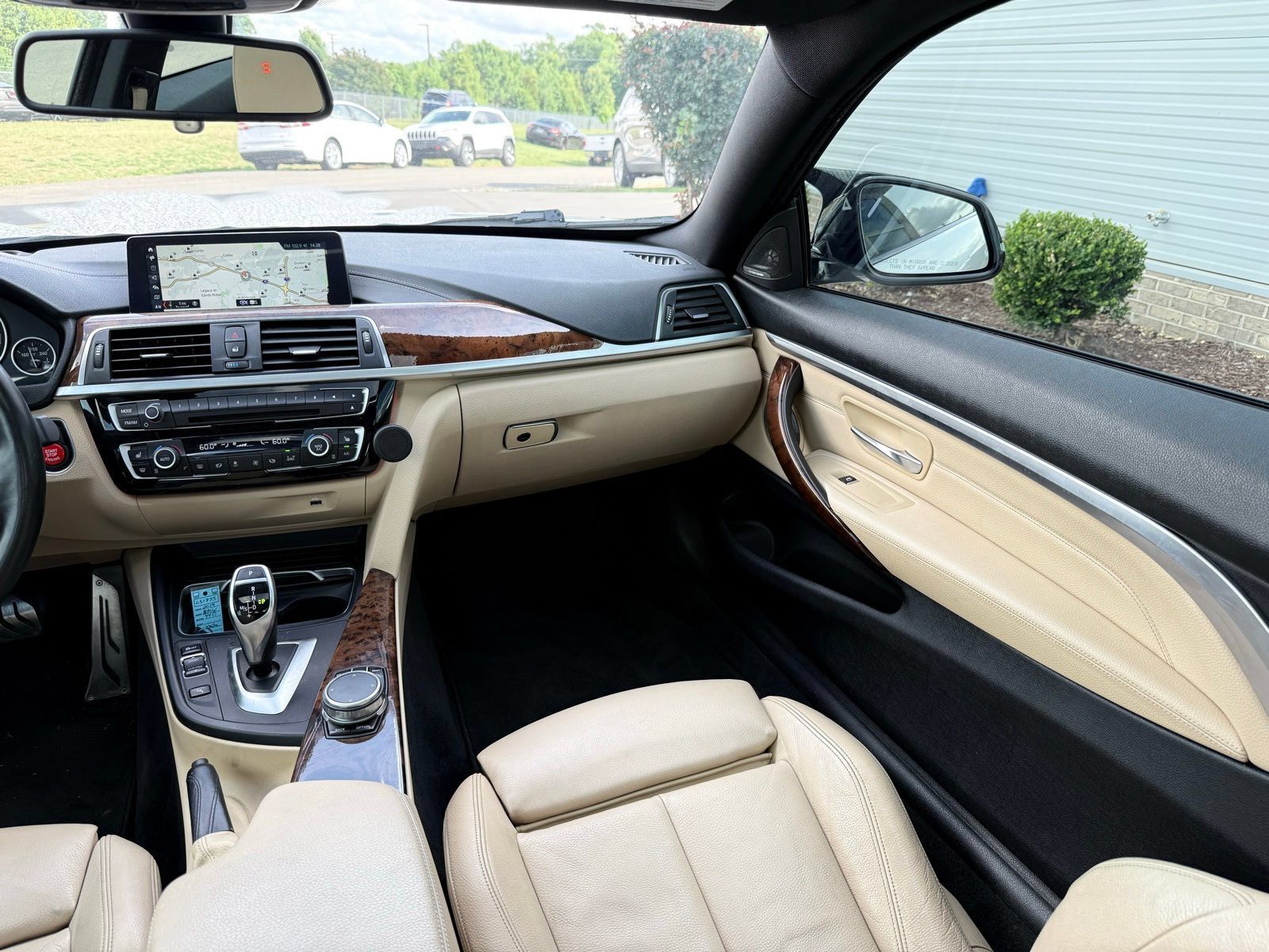 Used 2019 BMW 440i Coupe w/ M Sport Package RWD image 30