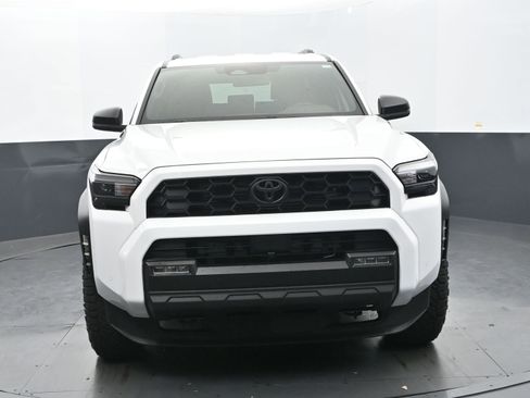 Used 2025 Toyota 4Runner TRD Off-Road image 8