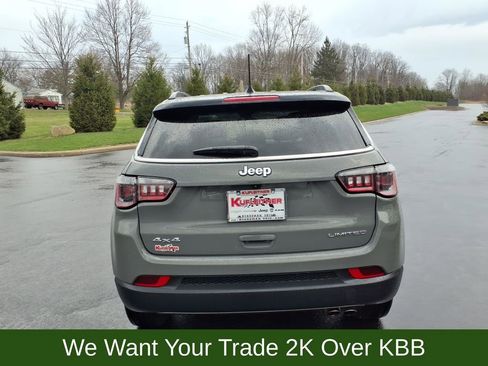Used 2022 Jeep Compass Limited image 5