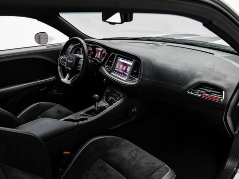 Used 2023 Dodge Challenger SRT Hellcat w/ Driver Convenience Group image 45