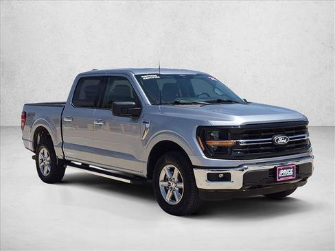 Used 2025 Ford F150 XLT w/ Equipment Group 301A Standard AWD/4WD image 3