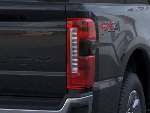 New 2026 Ford F350 Lariat w/ Lariat Ultimate Package image 21