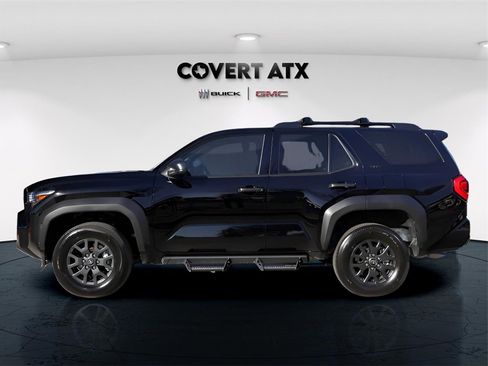 Used 2025 Toyota 4Runner SR5 image 5
