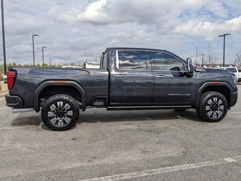 Used 2024 GMC Sierra 2500 Denali w/ Denali Reserve Package image 25
