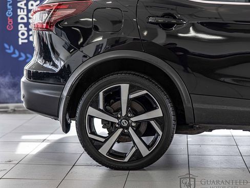 Used 2021 Nissan Rogue Sport SL w/ Premium Package AWD/4WD image 10