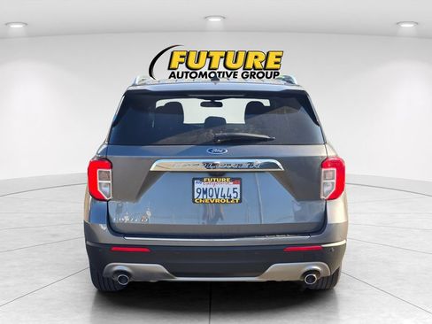 Used 2021 Ford Explorer Limited w/ Equipment Group 301A RWD image 5