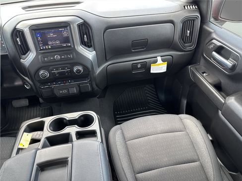 Used 2025 Chevrolet Silverado 1500 Custom AWD/4WD image 19