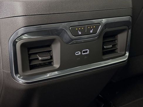 New 2026 GMC Sierra 1500 SLT w/ SLT Premium Package image 26