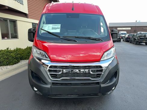 New 2025 RAM ProMaster 3500 w/ Quick Order Package 24G SLT image 5