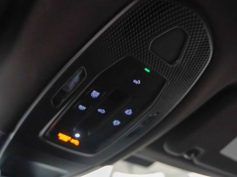 Certified 2024 Porsche Panamera 4 image 29