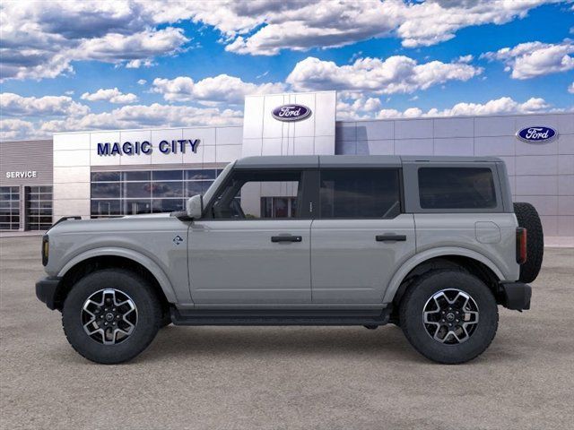 New 2026 Ford Bronco Outer Banks AWD/4WD image 3