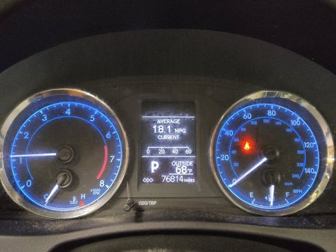 Used 2019 Toyota Corolla LE FWD image 23