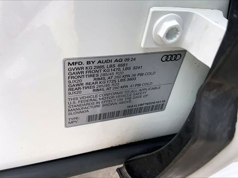 Used 2025 Audi Q7 3.0T Premium Plus AWD/4WD image 37