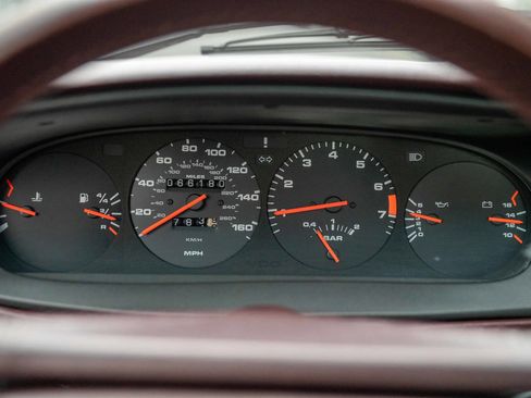 Used 1986 Porsche 944 Turbo image 21