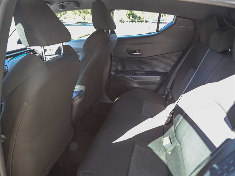 Used 2019 Toyota C-HR LE FWD image 23
