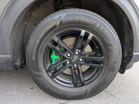 Used 2020 Ford Explorer XLT w/ Comfort Package image 31