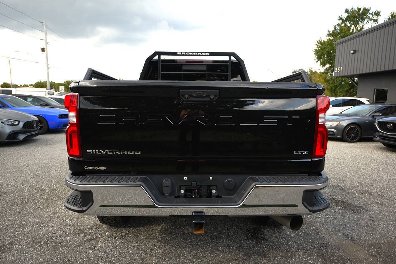 Used 2022 Chevrolet Silverado 2500 LTZ w/ LTZ Convenience Package AWD/4WD image 6