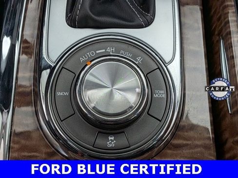 Used 2020 Nissan Armada SL w/ Premium Package image 34