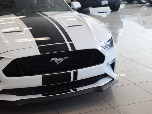 Used 2022 Ford Mustang GT Premium w/ GT Performance Package RWD image 8