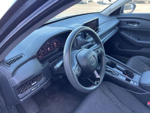 Used 2023 Honda Accord EX image 26
