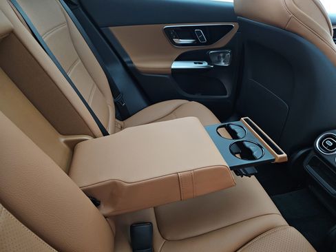New 2026 Mercedes-Benz GLC 300 4MATIC image 29