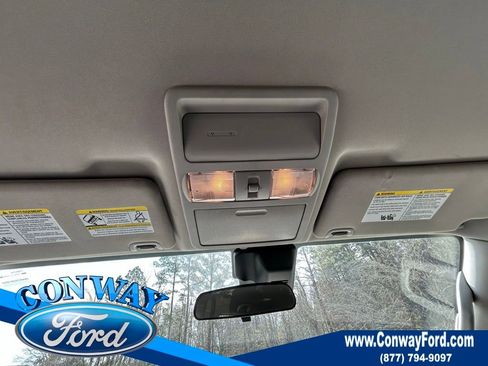 Used 2022 Nissan Frontier SV image 31