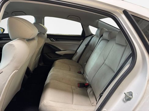 Used 2018 Honda Accord LX image 24