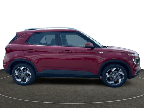 New 2025 Hyundai Venue Limited image 7