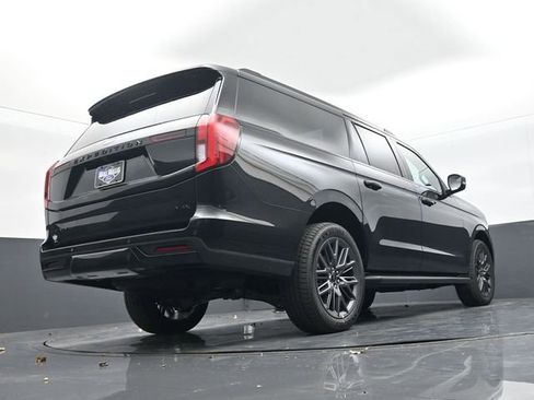 New 2026 Ford Expedition Max Platinum w/ Stealth Appearance Package image 23