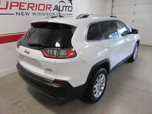 Used 2019 Jeep Cherokee Latitude w/ Cold Weather Group AWD/4WD image 14