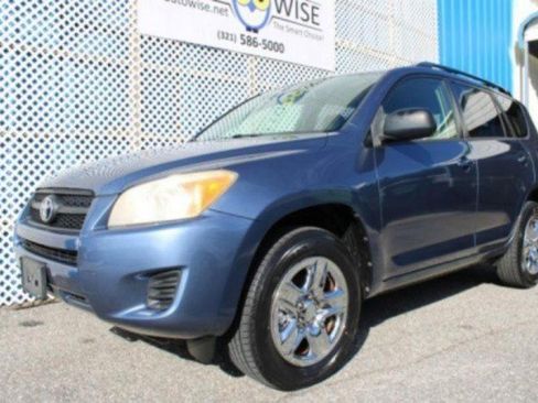 Used 2012 Toyota RAV4 FWD w/ Value Pkg image 12