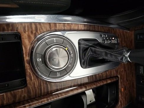 Certified 2019 Nissan Armada SV w/ Driver Package image 16