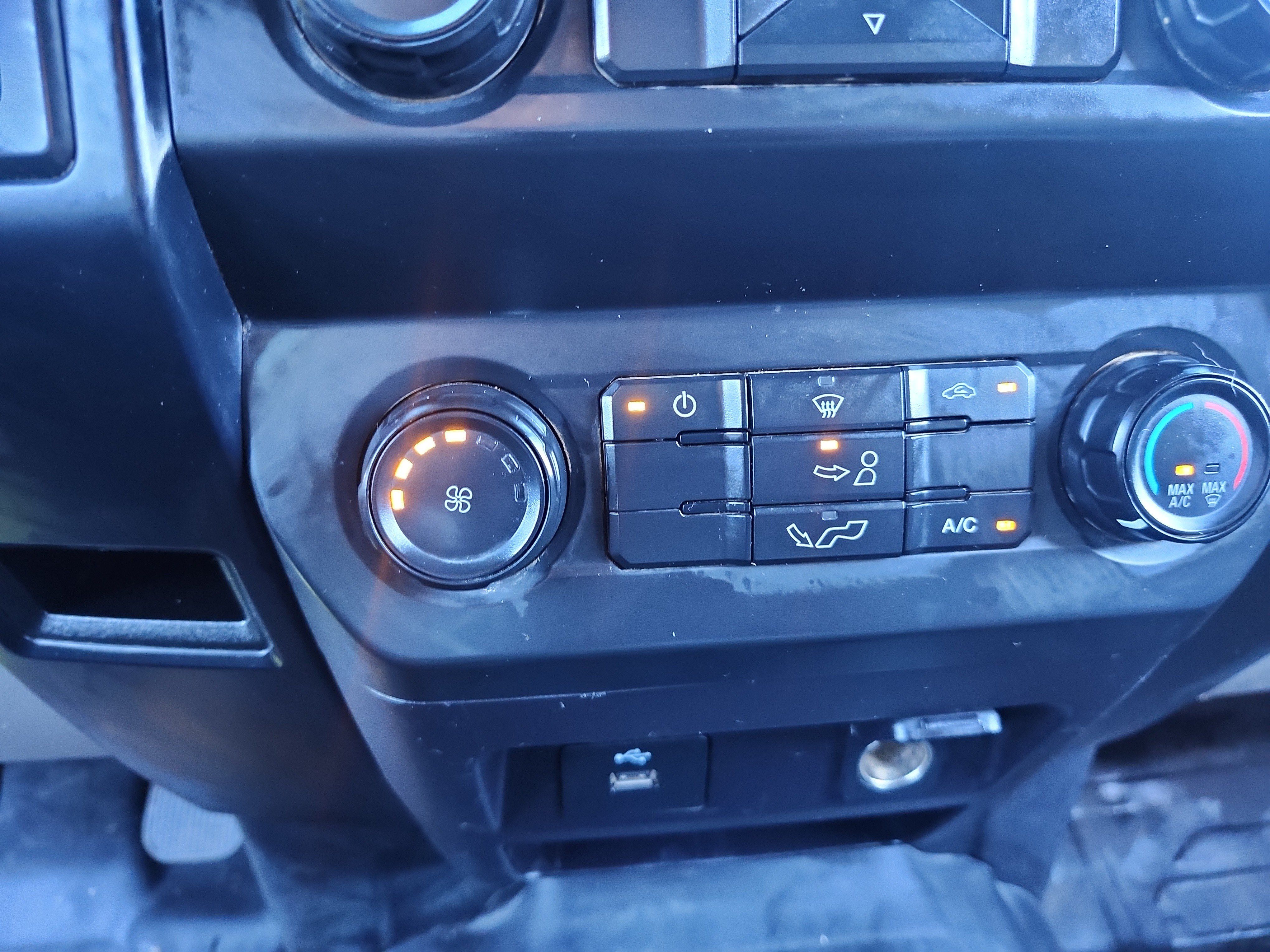 Used 2019 Ford F150 XL w/ Equipment Group 101A Mid AWD/4WD image 16
