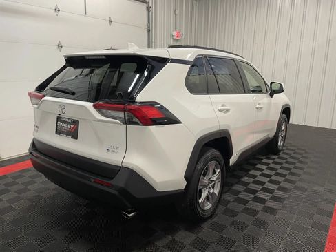 Used 2025 Toyota RAV4 XLE w/ Convenience Package AWD/4WD image 4