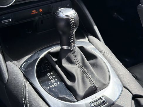 Used 2025 MAZDA MX-5 Miata RF Grand Touring RWD image 11