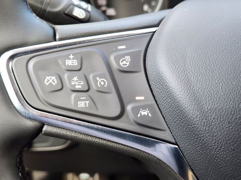 Used 2024 Chevrolet Equinox LT FWD image 21