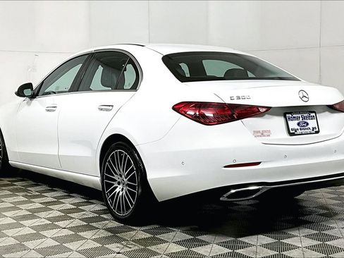 Used 2023 Mercedes-Benz C 300 Sedan image 10