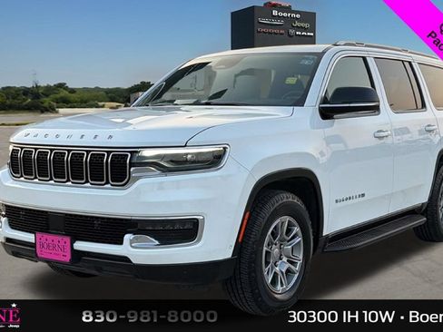 Used 2023 Jeep Wagoneer 4WD image 7