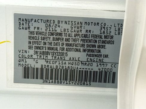 Certified 2025 Nissan Sentra S image 29